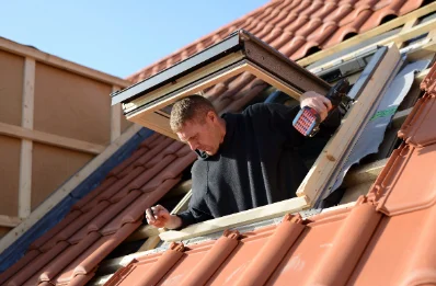 Pose de fenêtres de toit Velux à Montroty